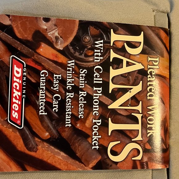 Dickies Pleated Work Pants with Cell Phone Pocket - Picture 5 of 11